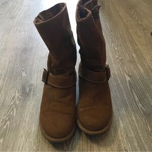 Women’s Rocket Dog brown boots
